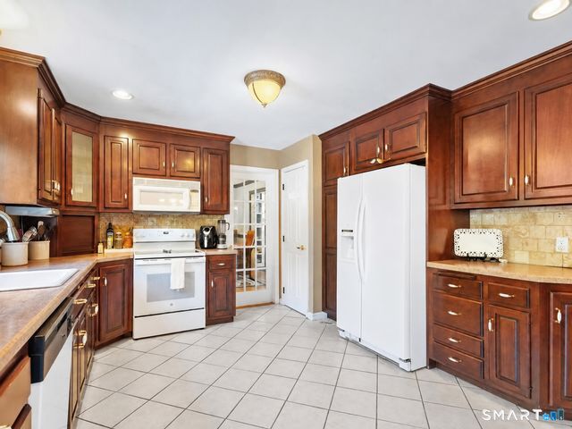 541 Middlebury Road, Watertown, CT 06795
