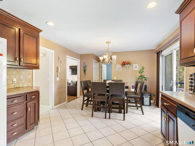 541 Middlebury Road, Watertown, CT 06795