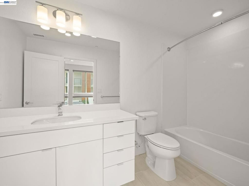 Image 21 of property listing at 3768 Capitol Ave 309B, Fremont, CA 94538