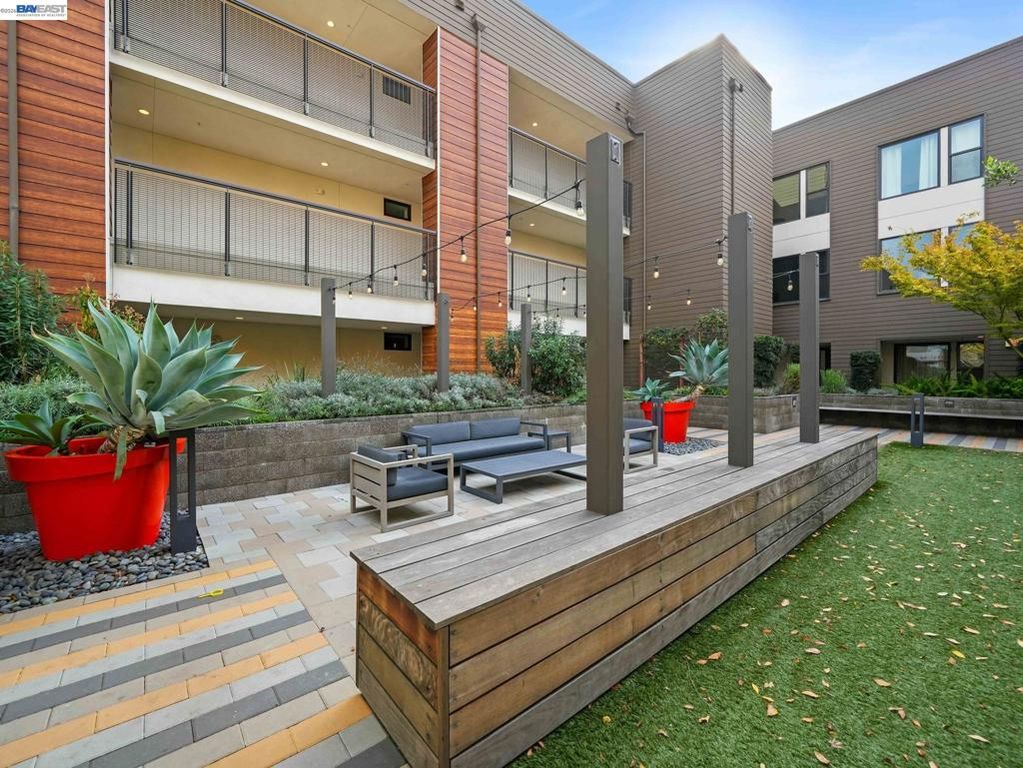 Image 33 of property listing at 3768 Capitol Ave 309B, Fremont, CA 94538