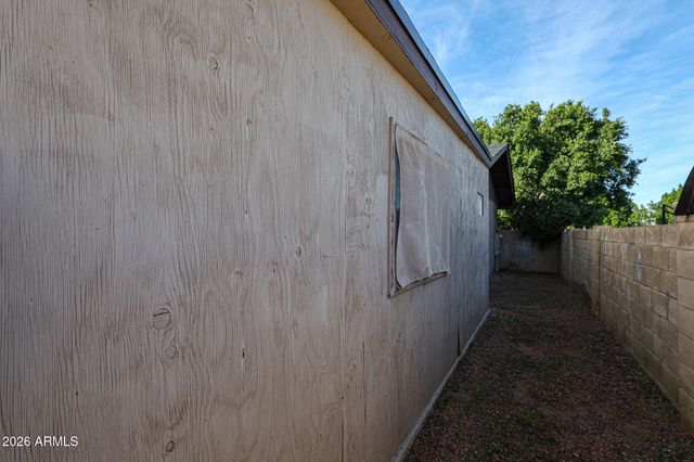 93 S 95TH Street, Chandler, AZ 85224