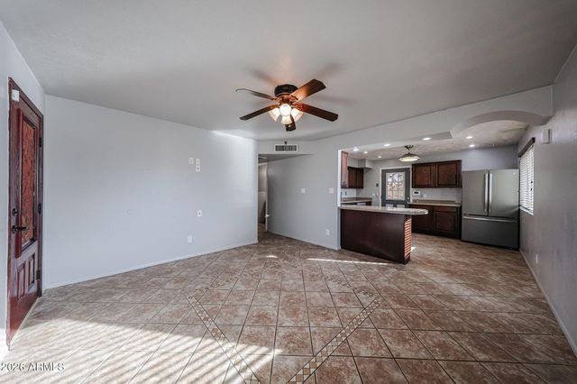 93 S 95TH Street, Chandler, AZ 85224