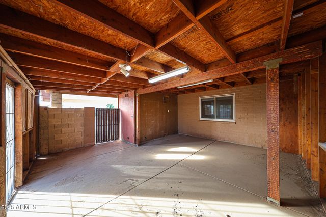 93 S 95TH Street, Chandler, AZ 85224