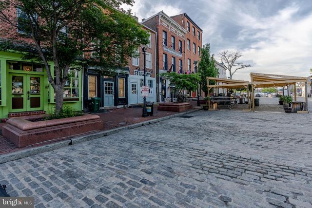838 S BOND ST, Baltimore, MD 21231