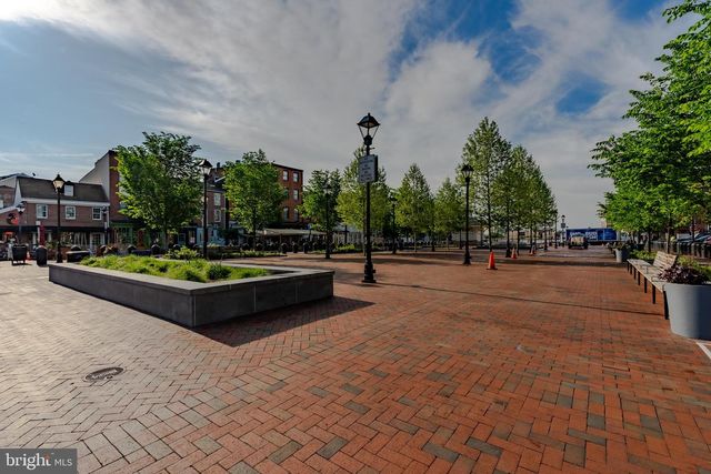 838 S BOND ST, Baltimore, MD 21231