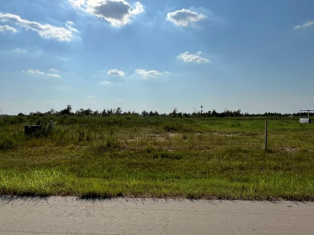 1313 Road 5507, Cleveland, TX 77535