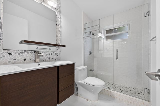 3147 SW 24th St 3149, Miami, FL 33133