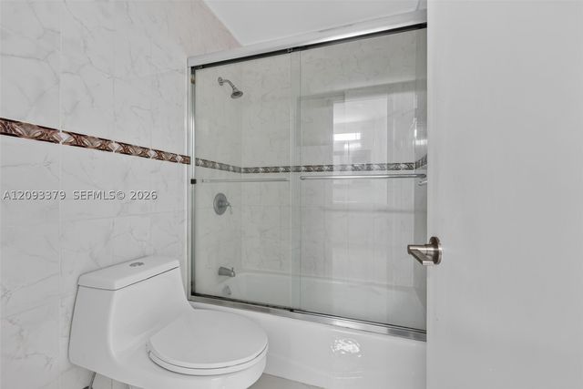 3147 SW 24th St 3149, Miami, FL 33133