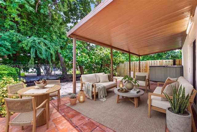 3147 SW 24th St 3149, Miami, FL 33133