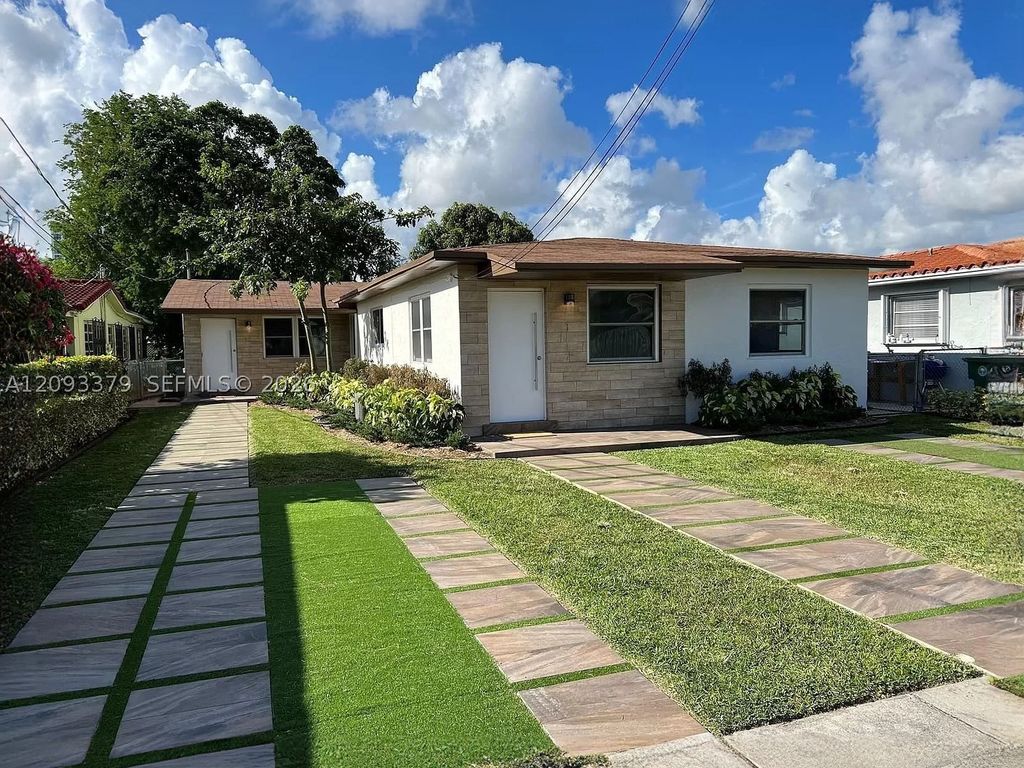 3147 SW 24th St 3149, Miami, FL 33133