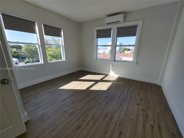 1629 SW 6th St 12, Miami, FL 33135