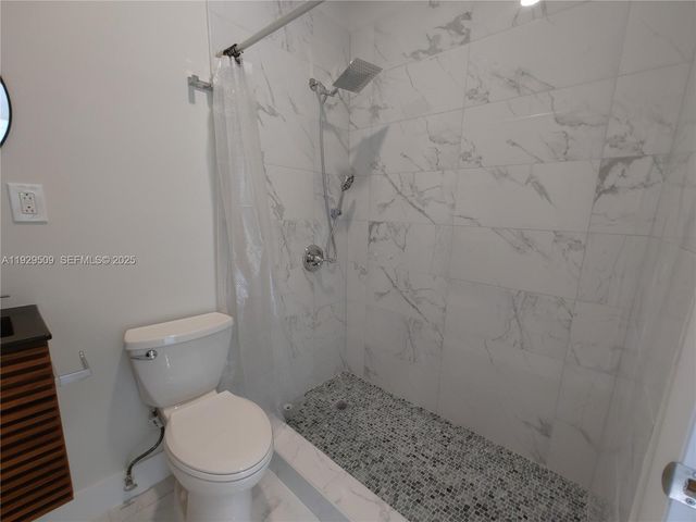 1629 SW 6th St 12, Miami, FL 33135