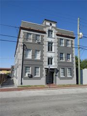 1629 SW 6th St 12, Miami, FL 33135