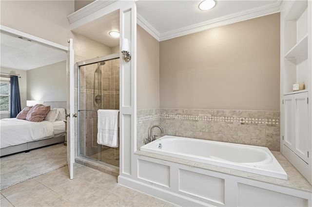 8221 Park Street, Lenexa, KS 66215