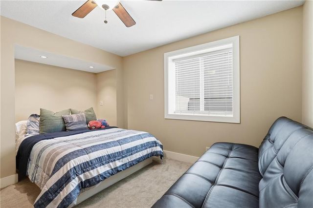 8221 Park Street, Lenexa, KS 66215