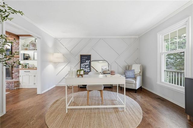 8221 Park Street, Lenexa, KS 66215