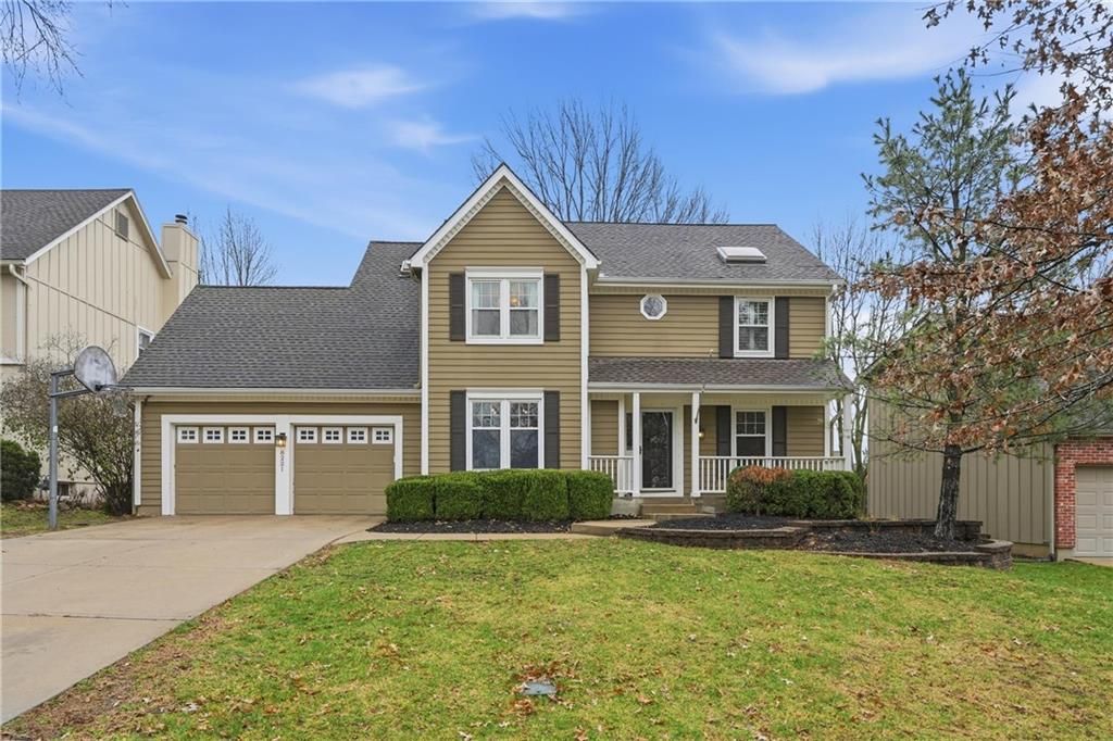 8221 Park Street, Lenexa, KS 66215