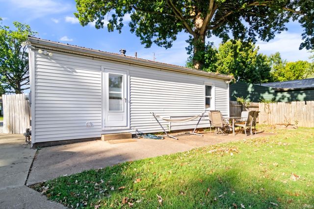 1817 Culverson Avenue, Evansville, IN 47714