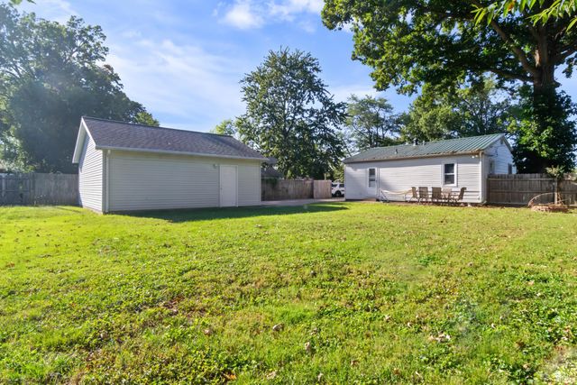 1817 Culverson Avenue, Evansville, IN 47714