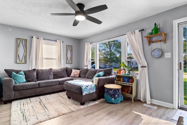 1817 Culverson Avenue, Evansville, IN 47714