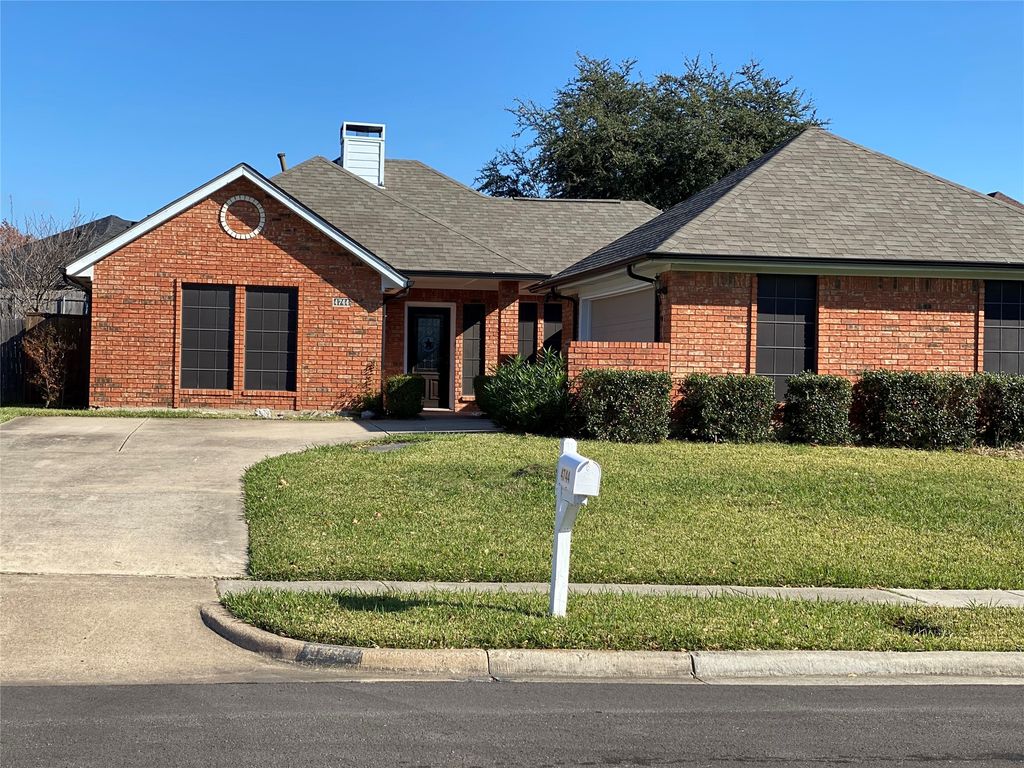 4744 Montego Bay Drive, Irving, TX 75038 — exterior