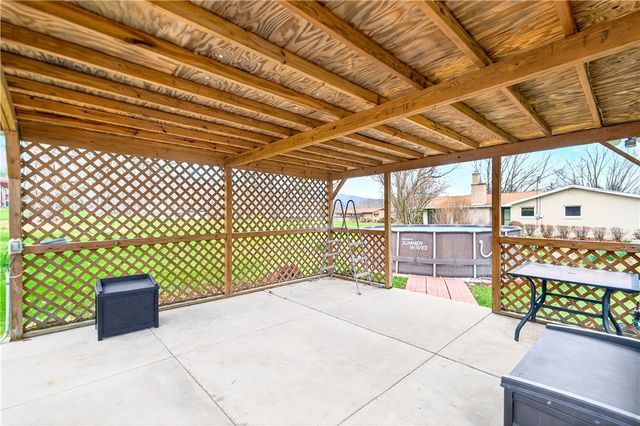 125 Martha Ave, South Union Twp, PA 15445