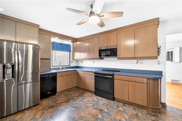 125 Martha Ave, South Union Twp, PA 15445