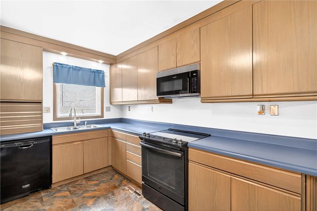 125 Martha Ave, South Union Twp, PA 15445