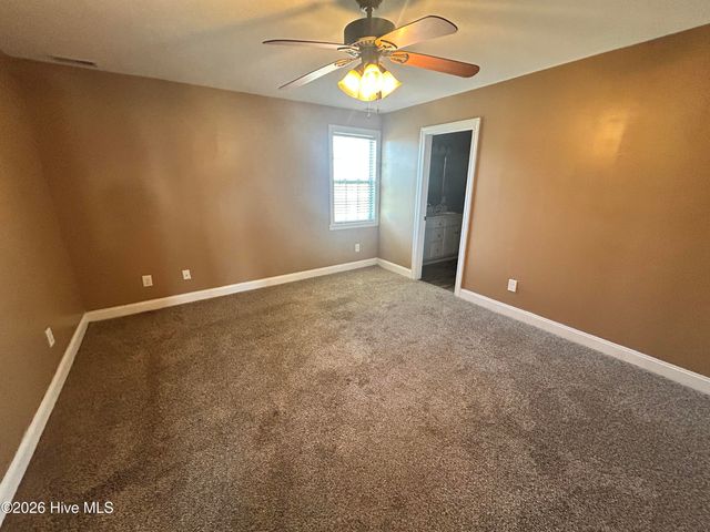 2016 Creek Road, Nashville, NC 27856