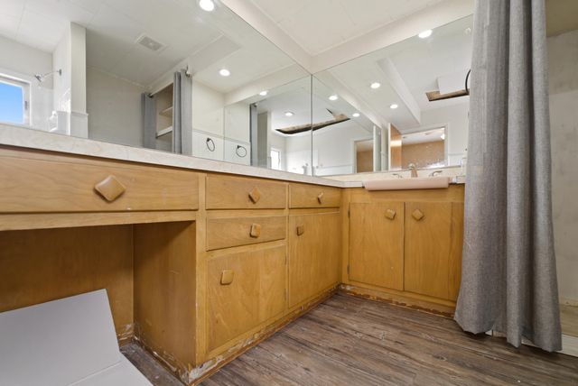 240 Humpfer Street, Hammond, IN 46324