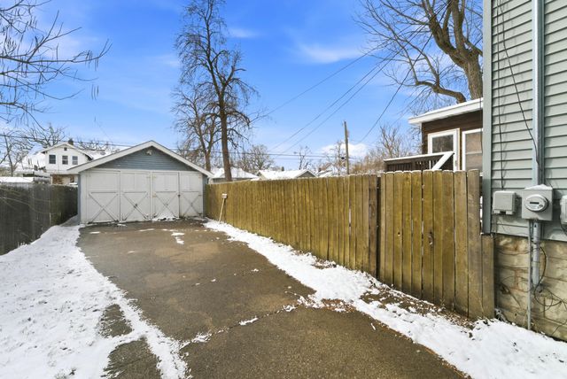 240 Humpfer Street, Hammond, IN 46324