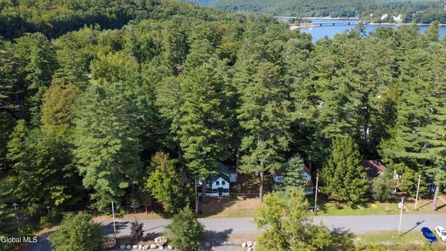 134 Lincoln Avenue, Northampton, NY 12134