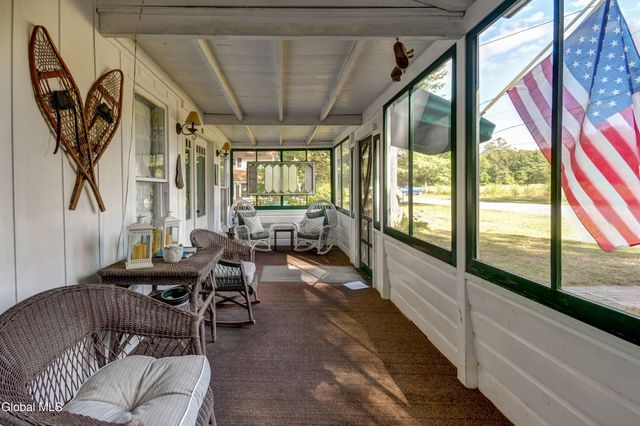 134 Lincoln Avenue, Northampton, NY 12134