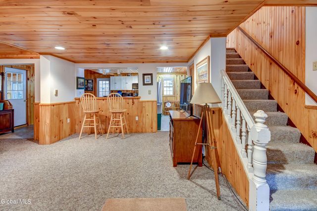 134 Lincoln Avenue, Northampton, NY 12134