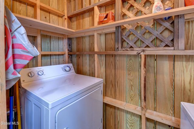 134 Lincoln Avenue, Northampton, NY 12134