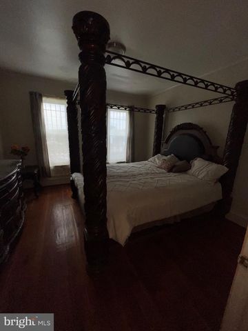 541 SPRING ST, Reading, PA 19601