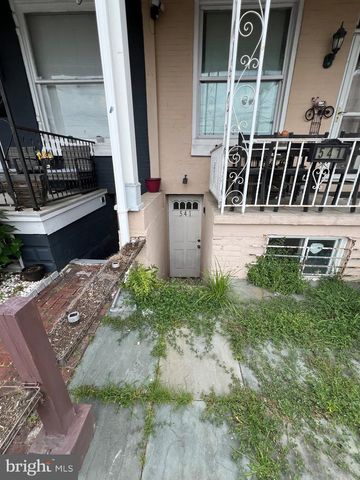 541 SPRING ST, Reading, PA 19601