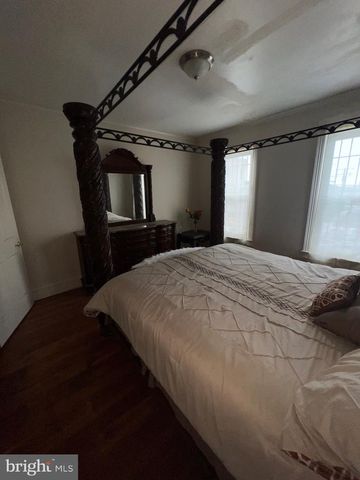 541 SPRING ST, Reading, PA 19601