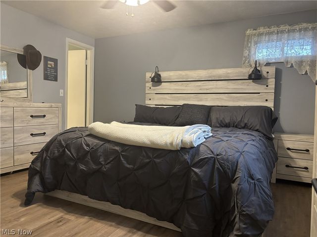 236 Northfield Drive, Elyria, OH 44035