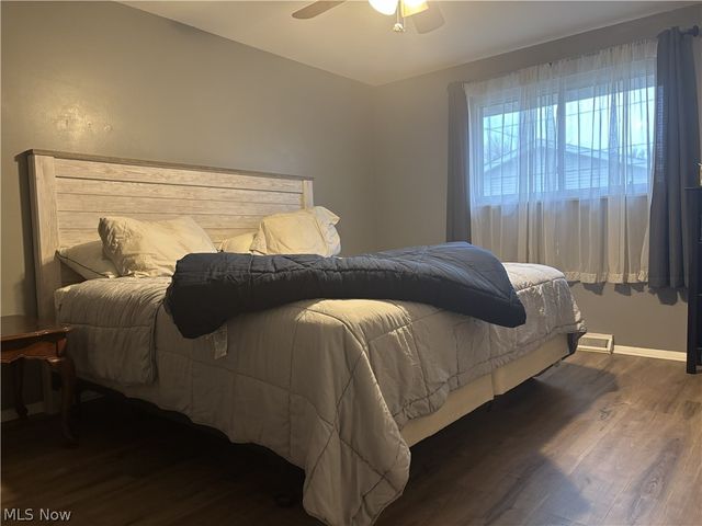 236 Northfield Drive, Elyria, OH 44035