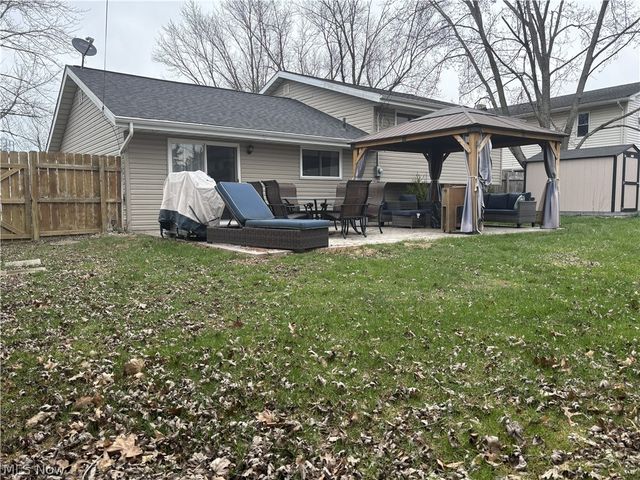 236 Northfield Drive, Elyria, OH 44035