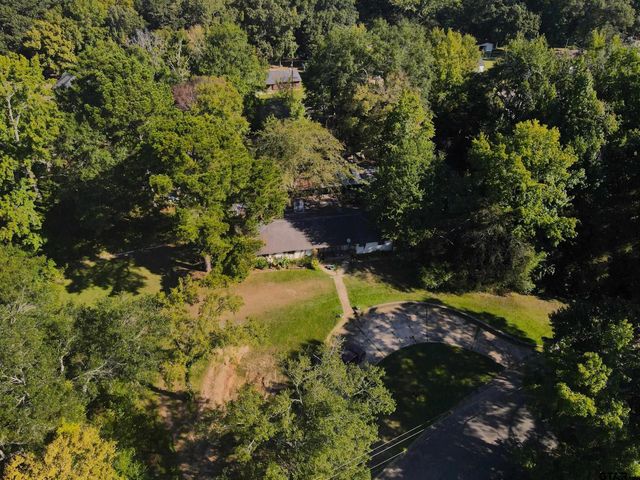 1605 E 8th, Mt Pleasant, TX 75455