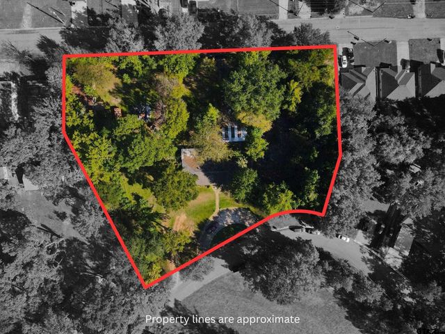 1605 E 8th, Mt Pleasant, TX 75455