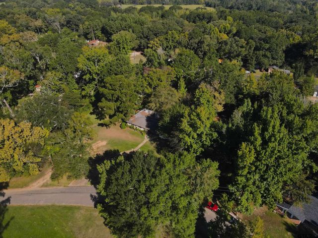 1605 E 8th, Mt Pleasant, TX 75455