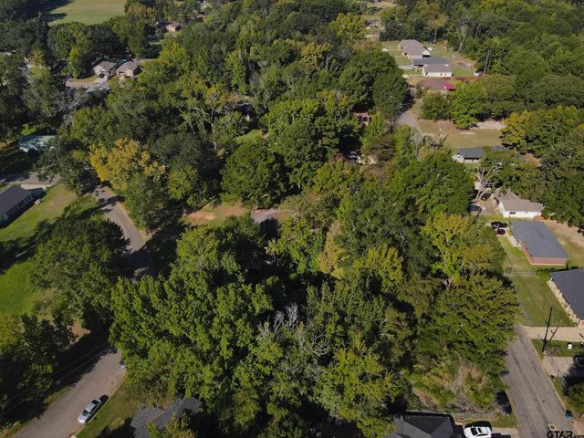 1605 E 8th, Mt Pleasant, TX 75455