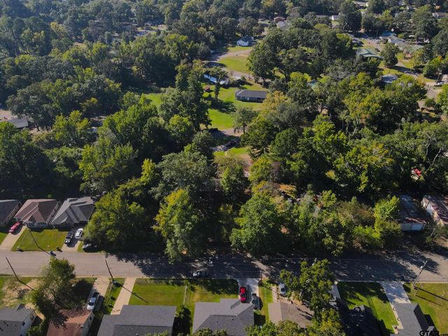 1605 E 8th, Mt Pleasant, TX 75455