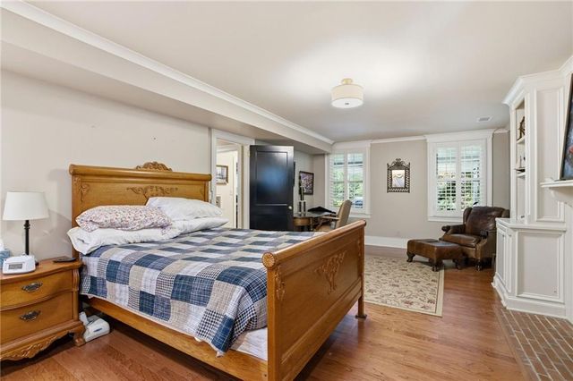 691 Dixon Drive, Gainesville, GA 30501