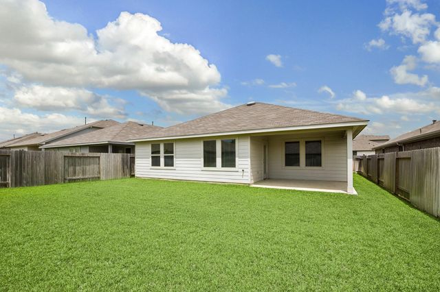 40463 Garden Heights Lane, Magnolia, TX 77354