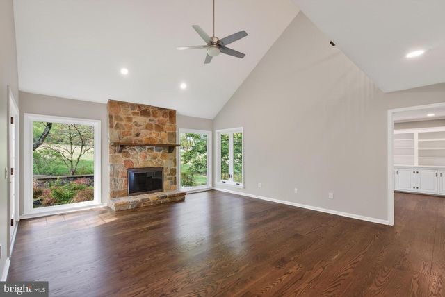 701 HALDANE DR, Kennett Square, PA 19348