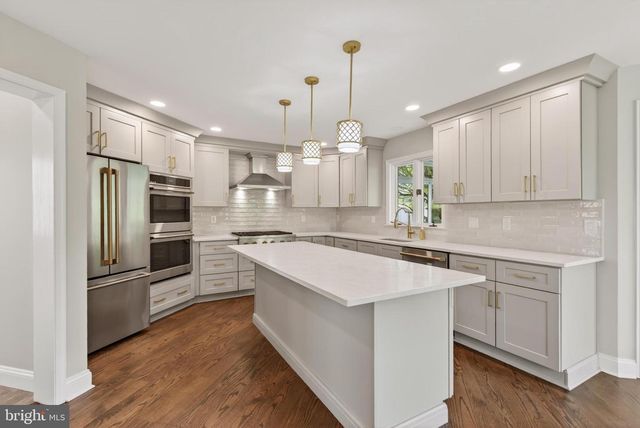 701 HALDANE DR, Kennett Square, PA 19348